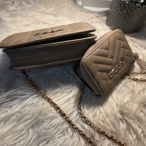 Bebe Tan Quilted Women's Bag Set - Picture 2 of 9